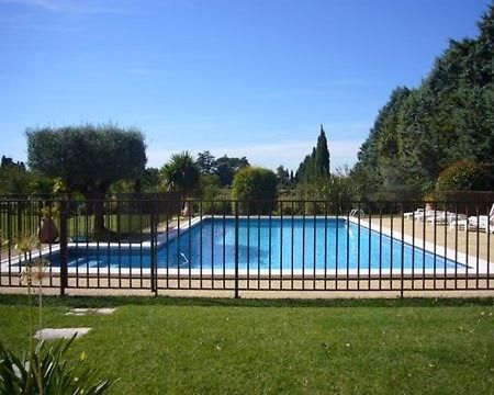 Les Cigales Bed & Breakfast Saint-Andiol Bagian luar foto
